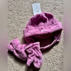 Nike Toddler Hat and Mitten 2 Piece Set Pink Size 2/4T